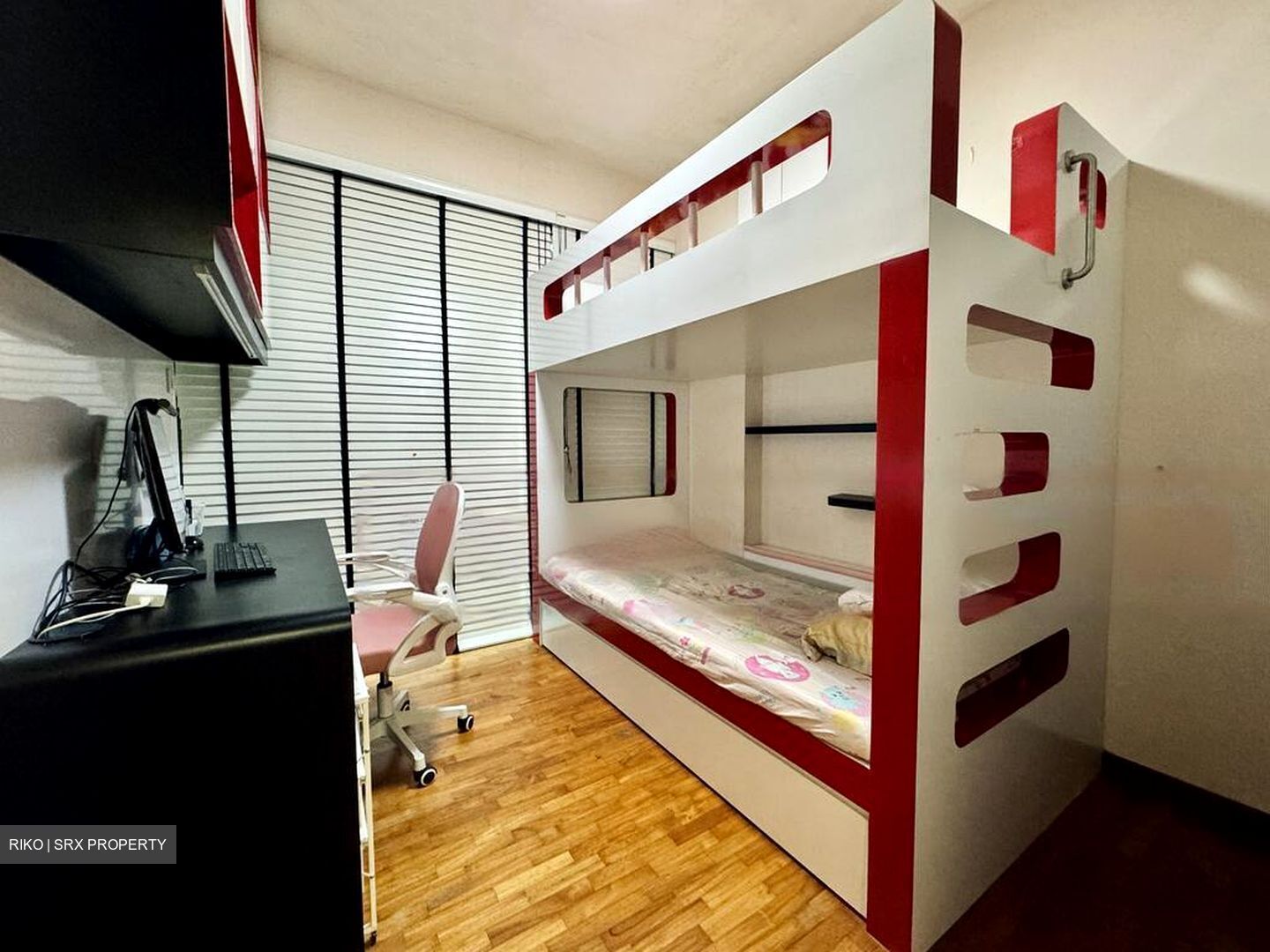 Esparina Residences (D19), Condominium #592554441